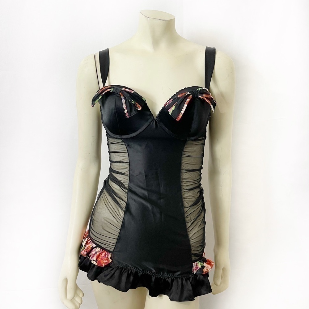 Victoria Secret black lingerie Sexy Mesh Size 38C NWT